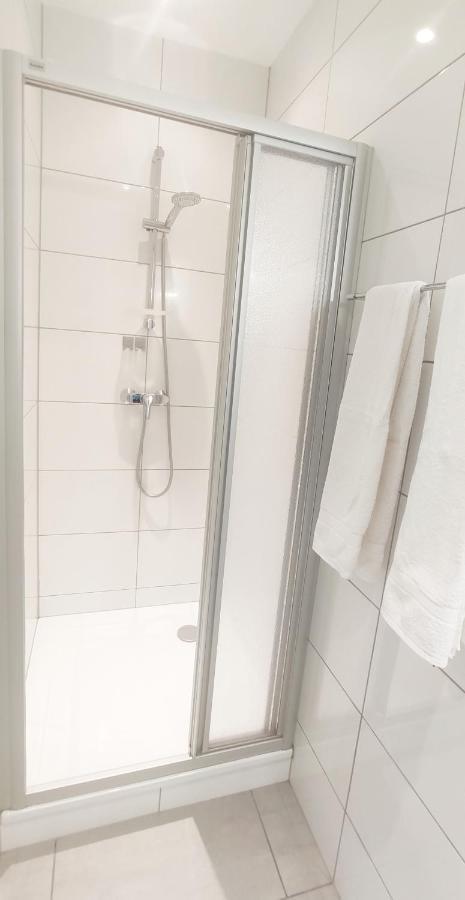 Gemuetliche Zweiraumwohnung In Ruhelage فيينا المظهر الخارجي الصورة