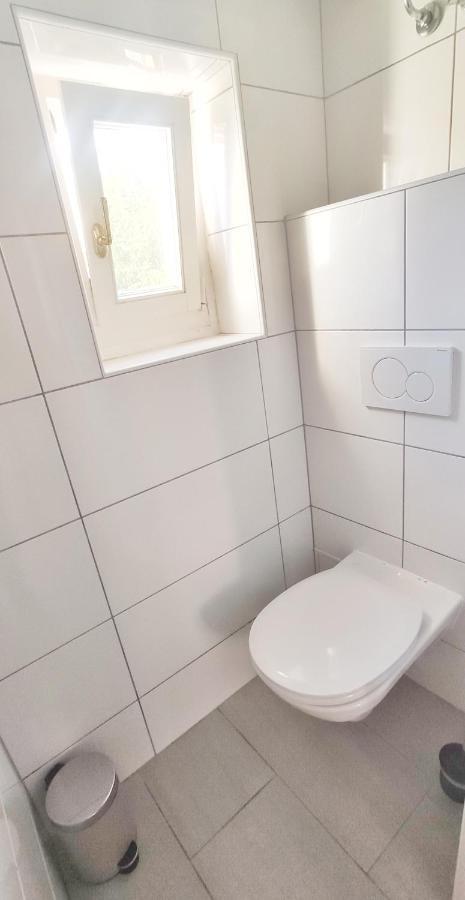 Gemuetliche Zweiraumwohnung In Ruhelage فيينا المظهر الخارجي الصورة